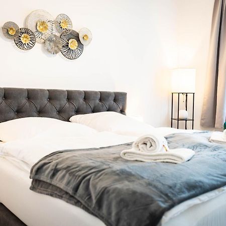 Apartmento Blue Magdeburg - Zentral - Wifi - Netflix Exterior photo